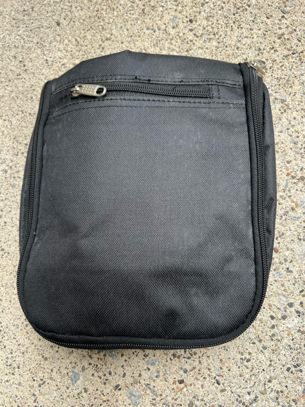 Source Unknown Black Men's Toiletry Travel Pouch